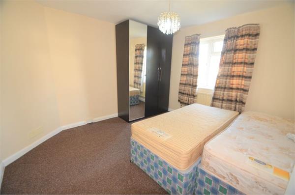 Westmere Drive, Mill Hill